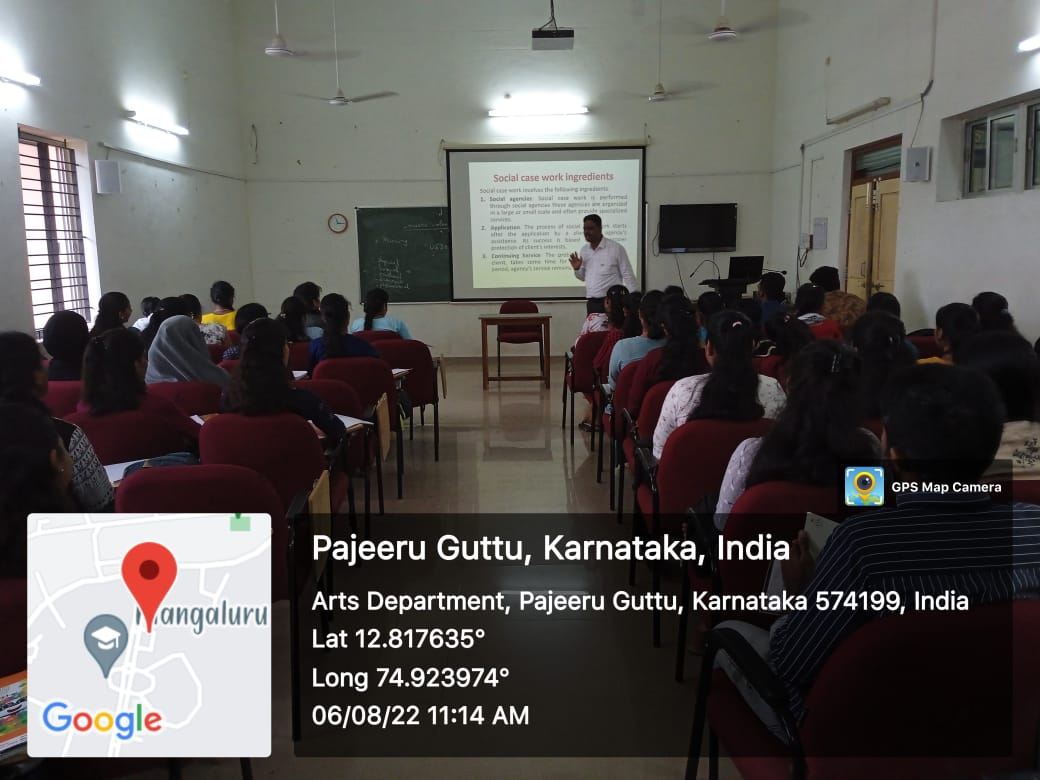 13.Social_Work_Class_Room-1