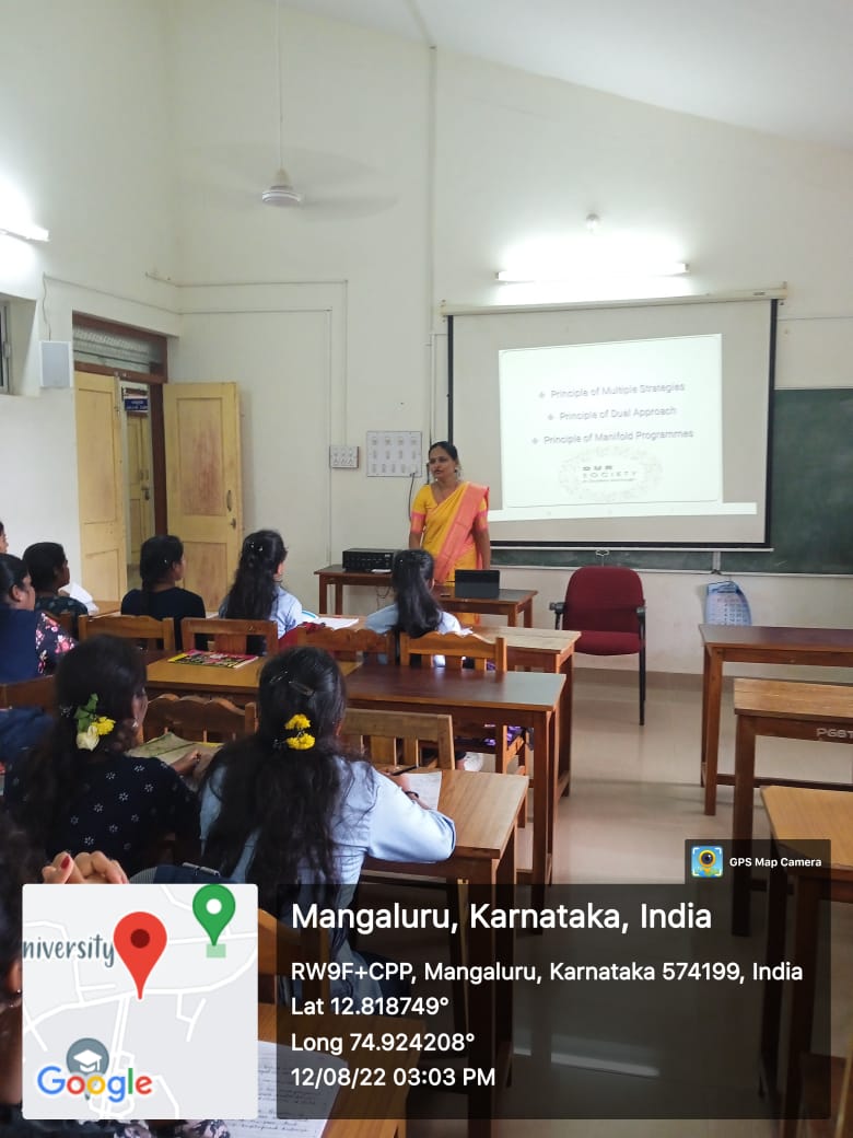 14.Social_Work_Class_Room-2