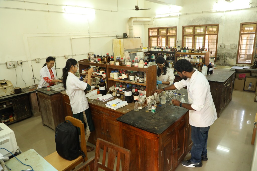 27.Chemistry_Research_Lab-_4_G-36_